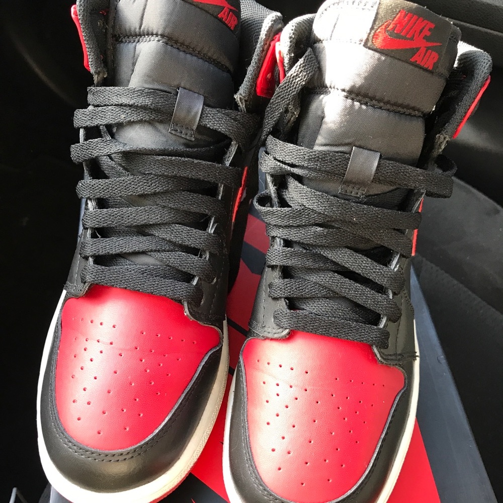 ****SOLD****Air Jordan 1 Retro Bred High OG BG 7Y